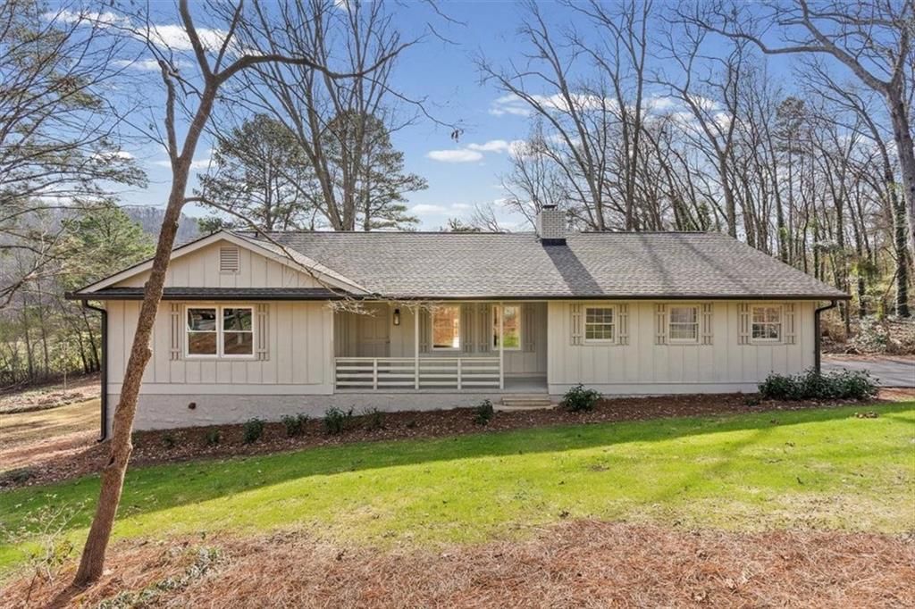 Image 2 of property listing at 49 Apache Trail SW, Cartersville, GA 30120