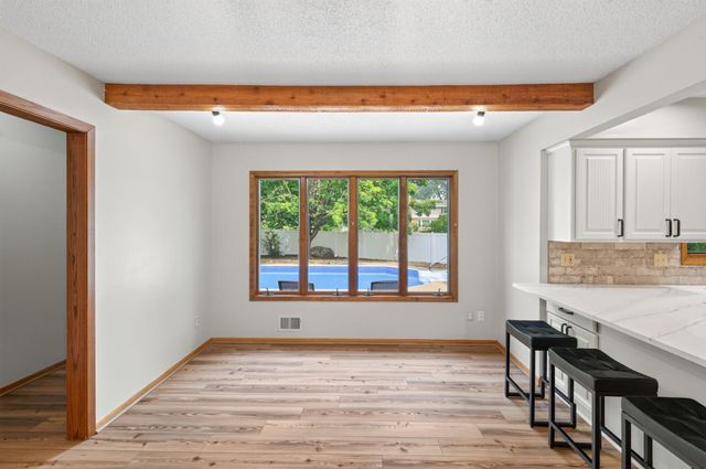 4532 Normandale Highlands Drive, Bloomington, MN 55437
