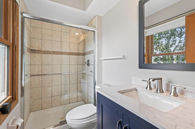 4532 Normandale Highlands Drive, Bloomington, MN 55437