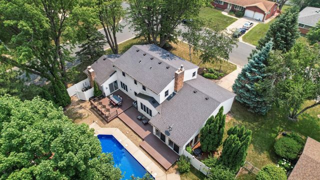 4532 Normandale Highlands Drive, Bloomington, MN 55437