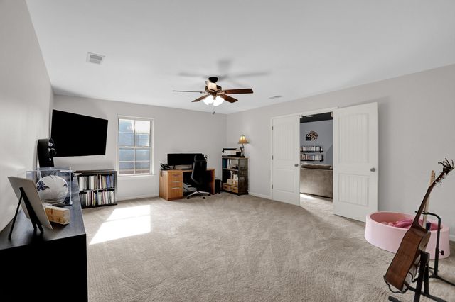 6902 BISHOPS KNOLL CV, Bartlett, TN 38135