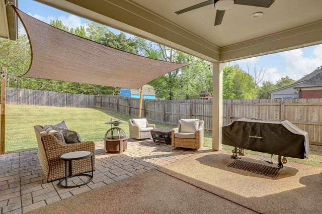 6902 BISHOPS KNOLL CV, Bartlett, TN 38135