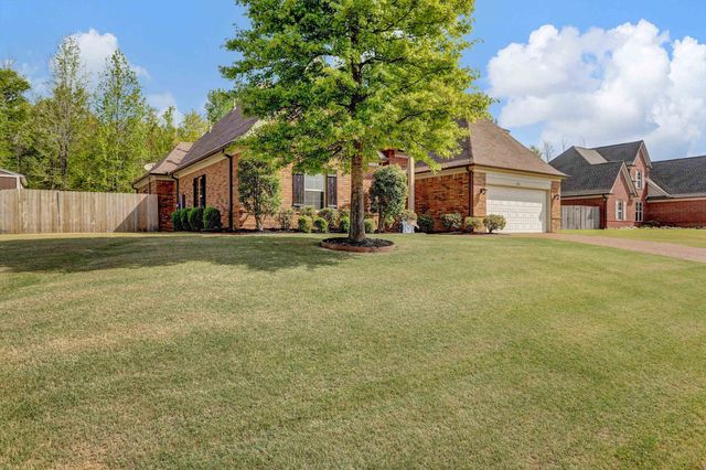 6902 BISHOPS KNOLL CV, Bartlett, TN 38135