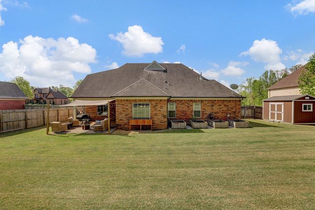 6902 BISHOPS KNOLL CV, Bartlett, TN 38135