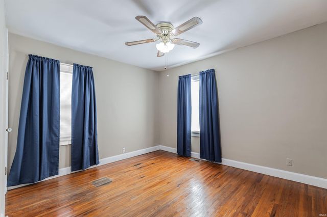 528 E Parkland Avenue, Evansville, IN 47711