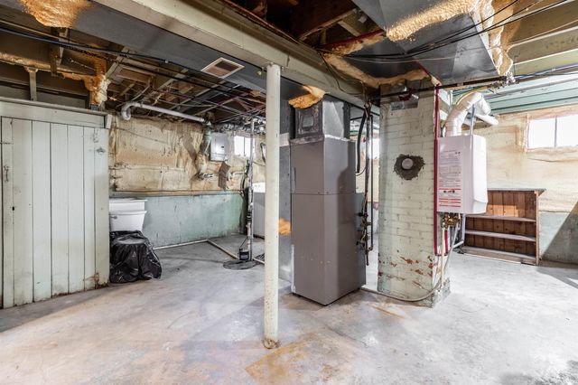 528 E Parkland Avenue, Evansville, IN 47711