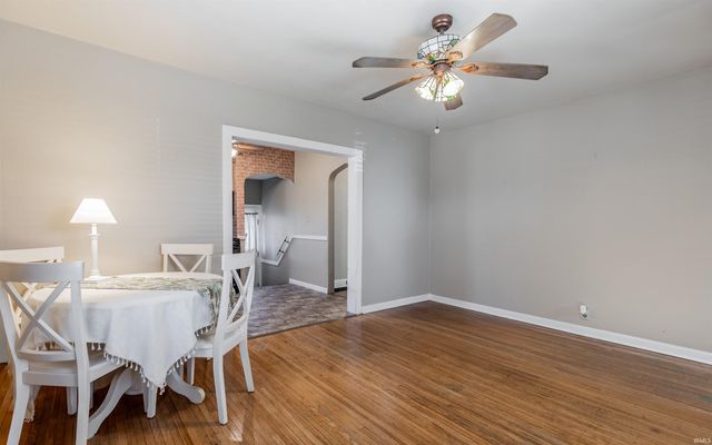 528 E Parkland Avenue, Evansville, IN 47711