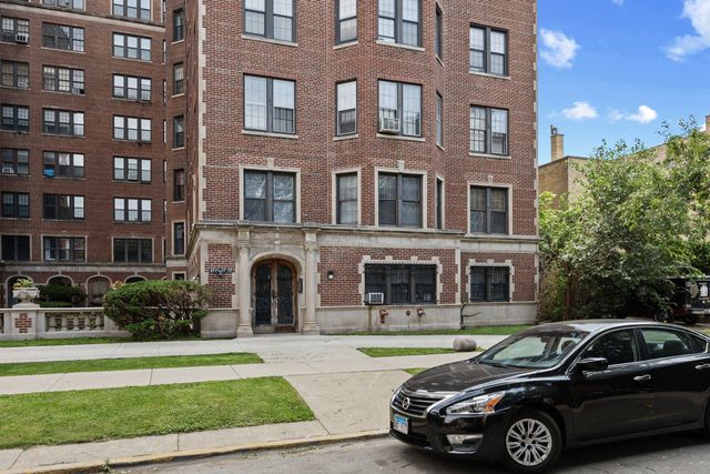 6937 S CRANDON Avenue 6E, Chicago, IL 60649