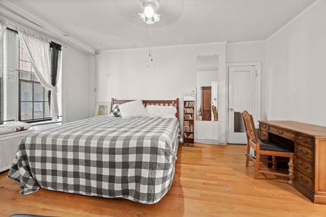 6937 S CRANDON Avenue 6E, Chicago, IL 60649