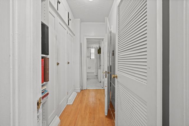 6937 S CRANDON Avenue 6E, Chicago, IL 60649