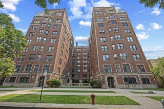 6937 S CRANDON Avenue 6E, Chicago, IL 60649