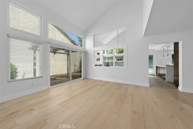 27 Almeria, Irvine, CA 92614