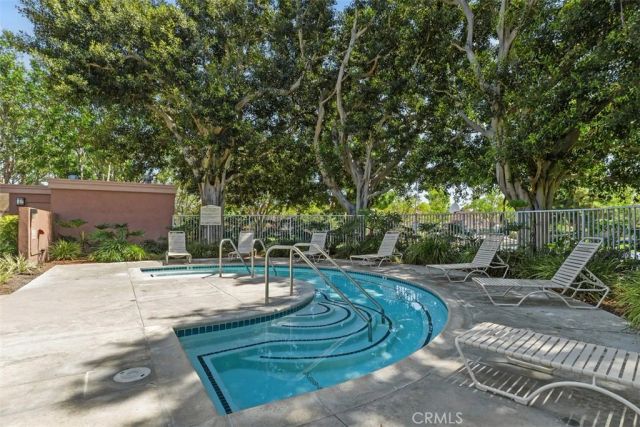 27 Almeria, Irvine, CA 92614