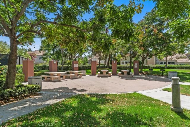 27 Almeria, Irvine, CA 92614