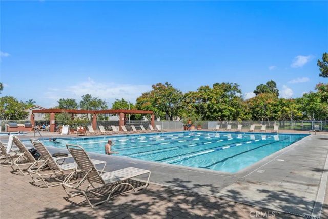 27 Almeria, Irvine, CA 92614