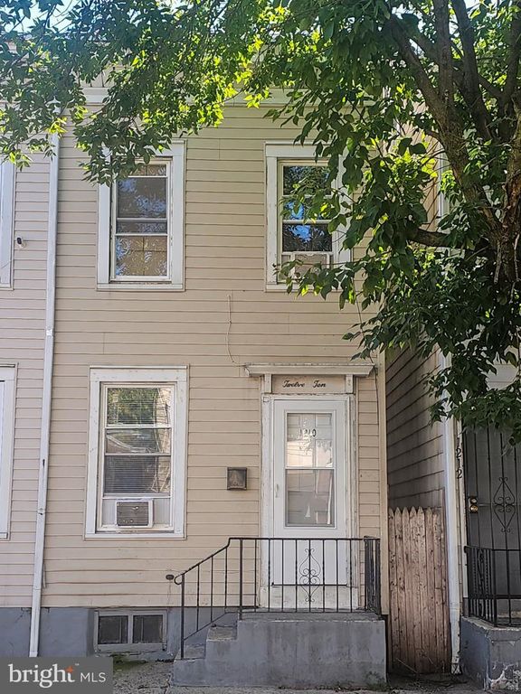 1210 ANDERSON ST, Trenton, NJ 08611