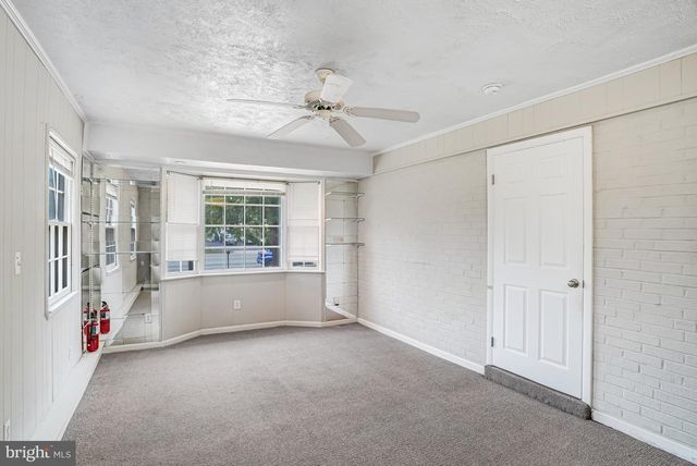 14712 BRADDOCK RD, Centreville, VA 20120