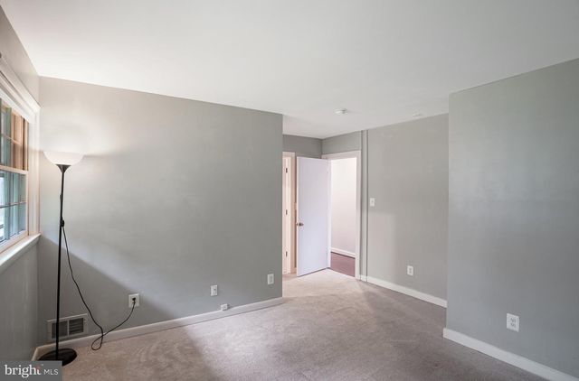 14712 BRADDOCK RD, Centreville, VA 20120