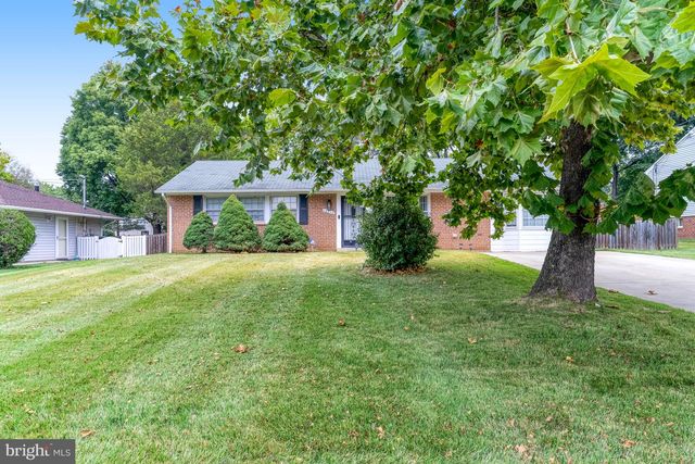 14712 BRADDOCK RD, Centreville, VA 20120