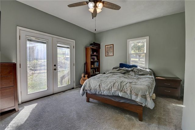 4244 Murray Road NW, Dover, OH 44622