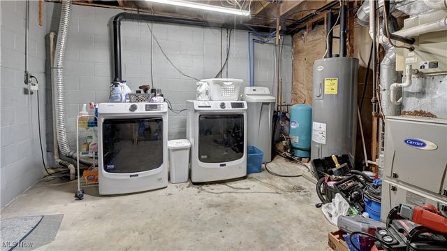 4244 Murray Road NW, Dover, OH 44622