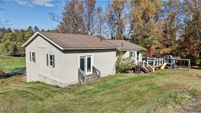 4244 Murray Road NW, Dover, OH 44622