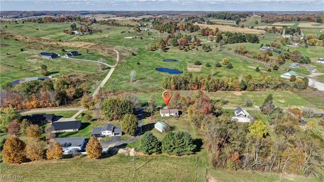 4244 Murray Road NW, Dover, OH 44622