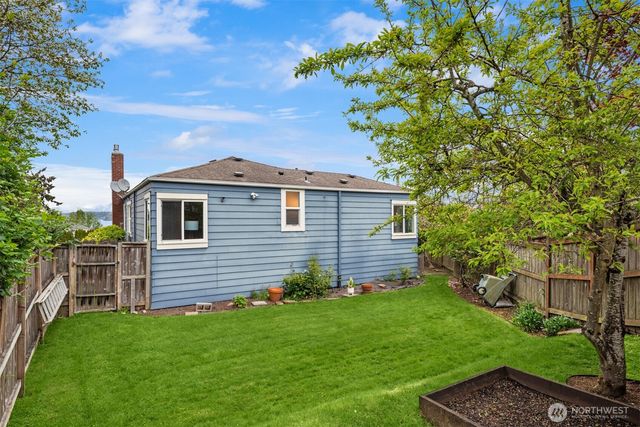 10945 Forest Avenue S, Seattle, WA 98178