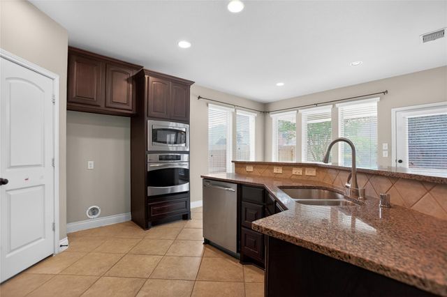 6535 Arroyo Springs Lane, Fulshear, TX 77441