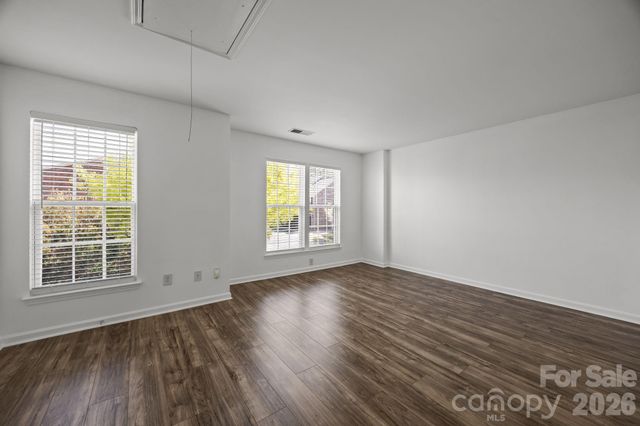 10400 Berkeley Woods Lane, Charlotte, NC 28277