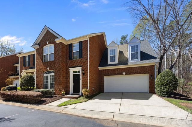 10400 Berkeley Woods Lane, Charlotte, NC 28277