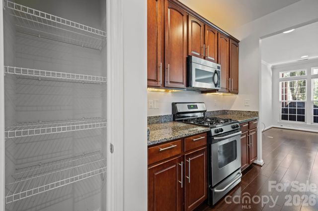 10400 Berkeley Woods Lane, Charlotte, NC 28277