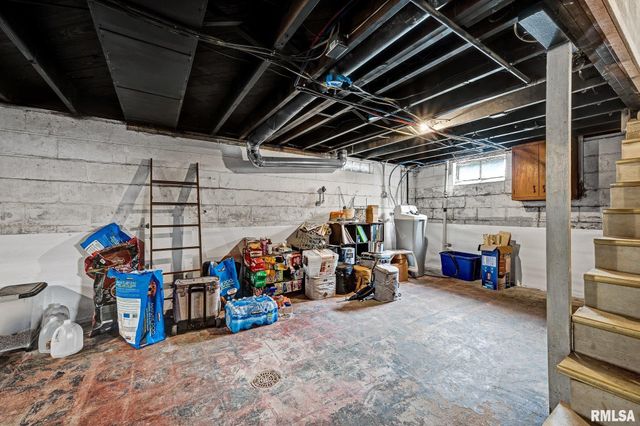 356 LAWNRIDGE Drive, Creve Coeur, IL 61610