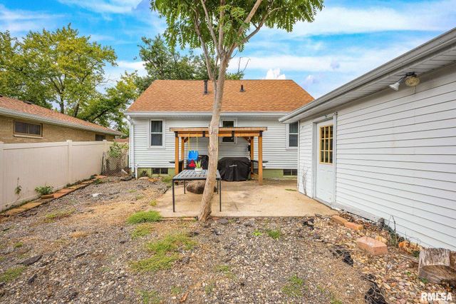 356 LAWNRIDGE Drive, Creve Coeur, IL 61610