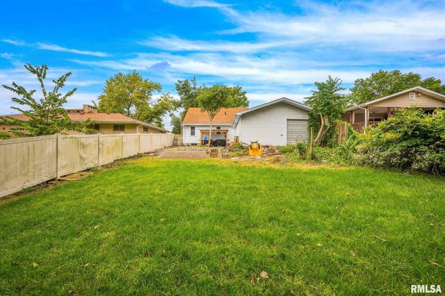 356 LAWNRIDGE Drive, Creve Coeur, IL 61610