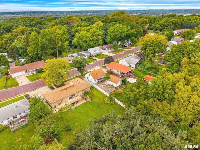 356 LAWNRIDGE Drive, Creve Coeur, IL 61610