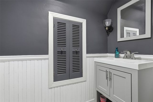 146 S Bryant Ave, Bellevue, PA 15202