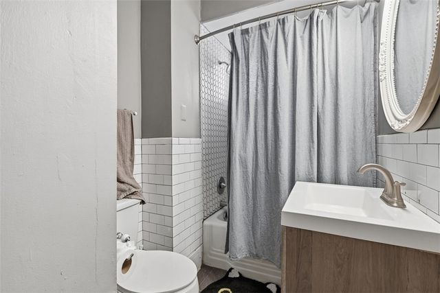 146 S Bryant Ave, Bellevue, PA 15202