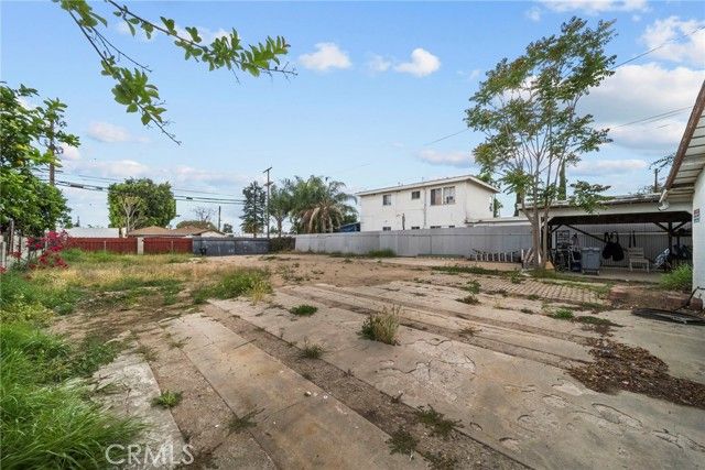 17518 Los Alimos, Granada Hills (los Angeles), CA 91344