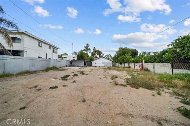 17518 Los Alimos, Granada Hills (los Angeles), CA 91344