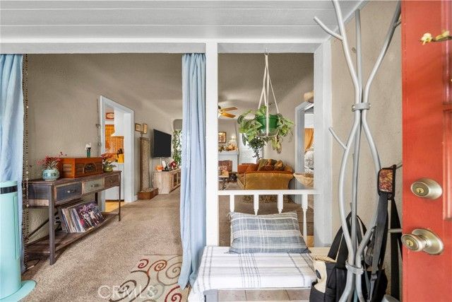 17518 Los Alimos, Granada Hills (los Angeles), CA 91344