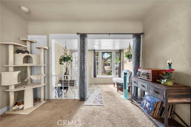17518 Los Alimos, Granada Hills (los Angeles), CA 91344