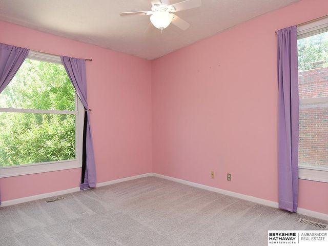 7821 Lake Street, Lincoln, NE 68506