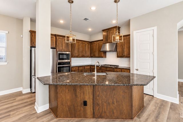 1621 Rose Willow Way, Arlington, TX 76005