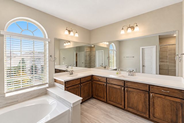 1621 Rose Willow Way, Arlington, TX 76005