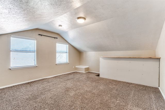 1021 Auburn Drive, Arlington, TX 76012