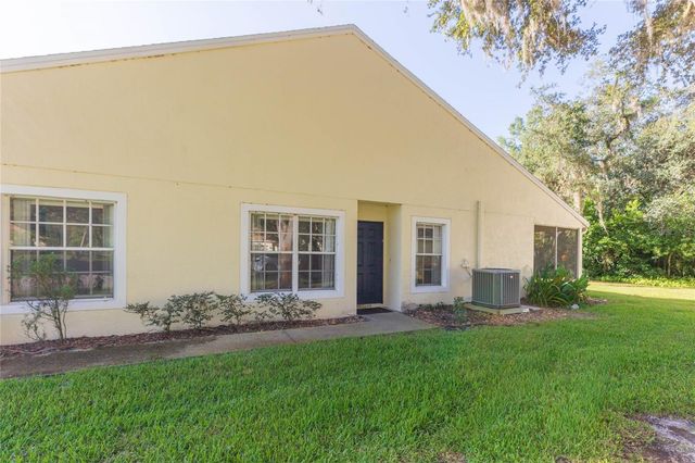 35224 WHISPERING PINES DRIVE, Zephyrhills, FL 33541