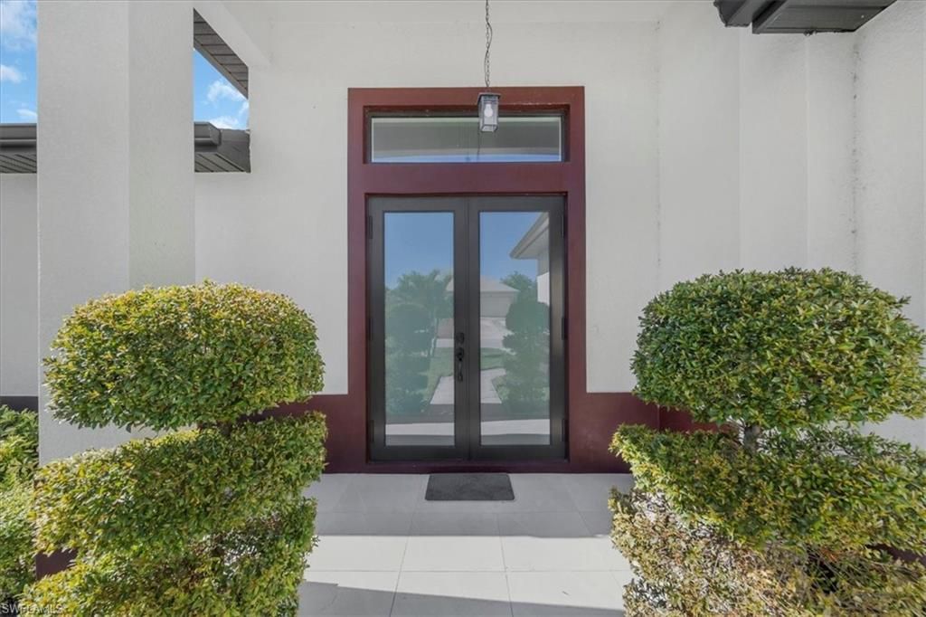 Image 3 of property listing at 1114 NE 7th AVE, Cape Coral, FL 33909