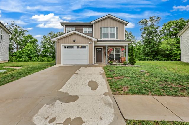 1176 Cottonwood Dr, Clarksville, TN 37040