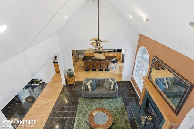 53792 Dominique Court, Shelby Twp, MI 48315